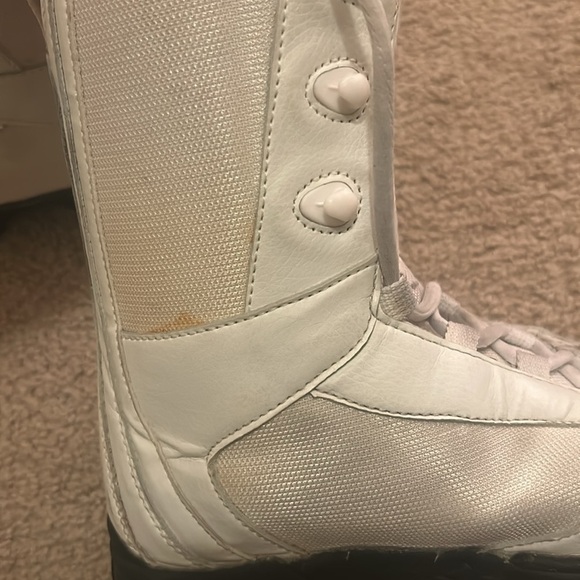 Women’s Five Forty Size 5 Snowboarding Boots - Picture 11 of 14